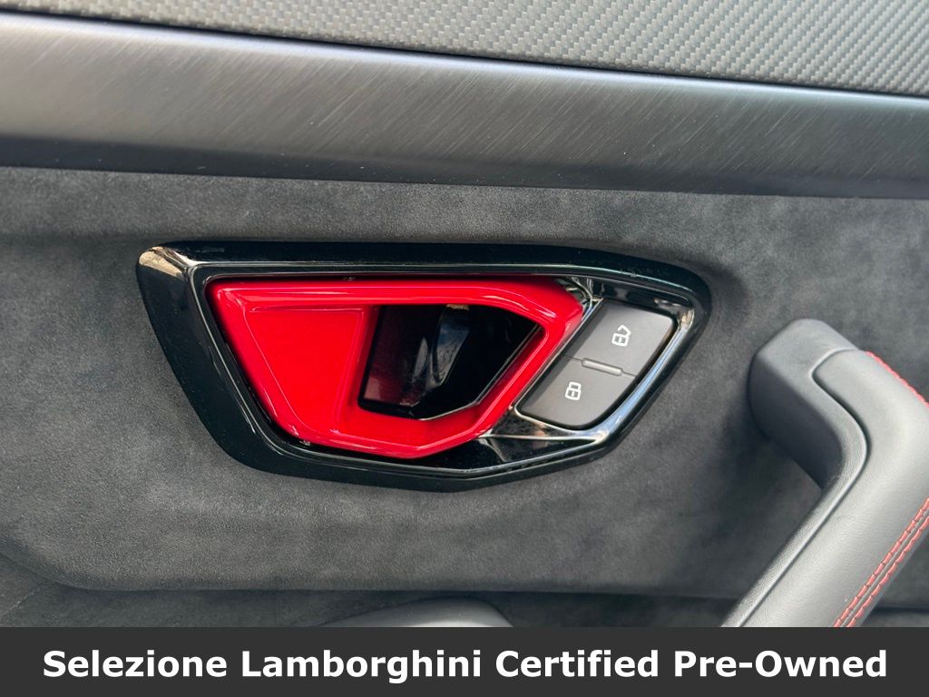 2024 Lamborghini Urus Performante - Photo 24