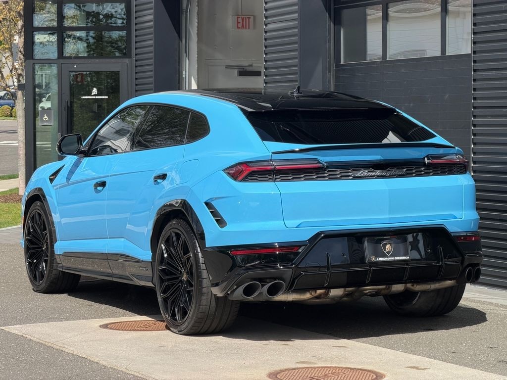New 2026 Lamborghini Urus SE SUV