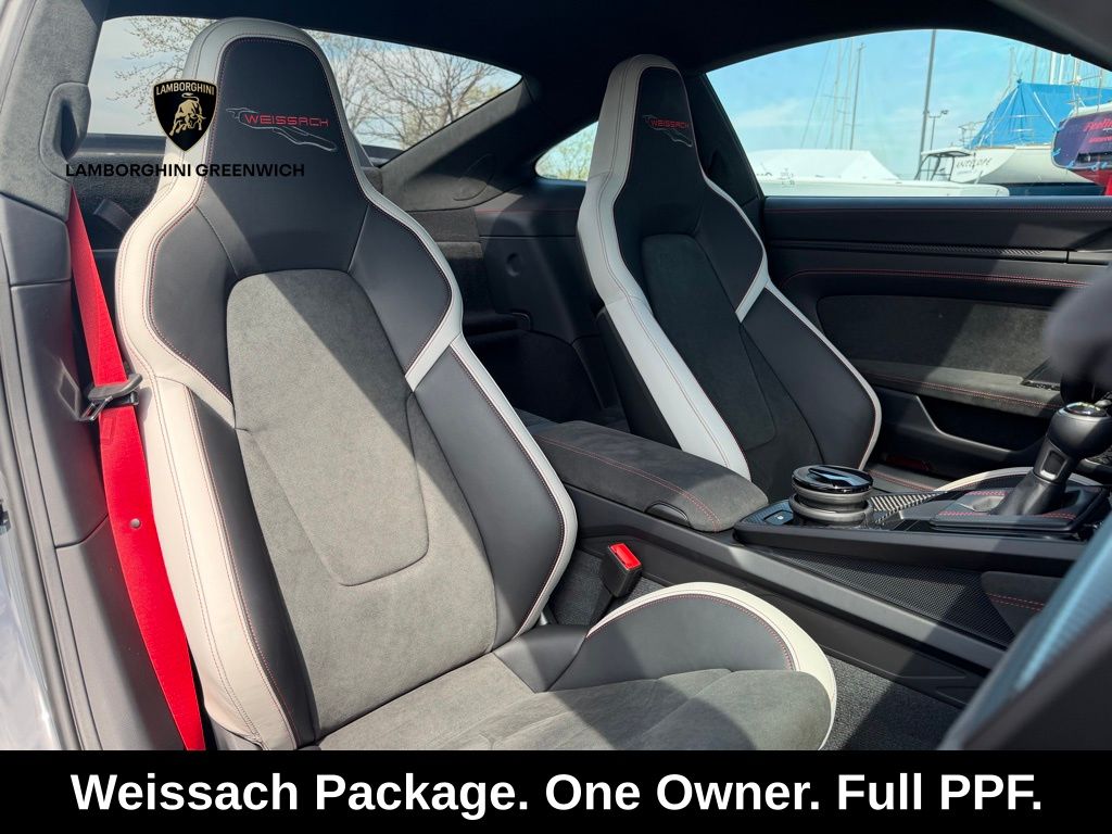 2026 Porsche 911 GT3 - Photo 33