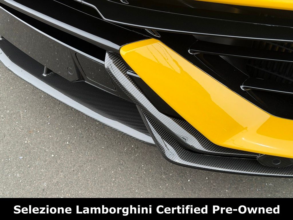 2023 Lamborghini Urus Performante - Photo 10
