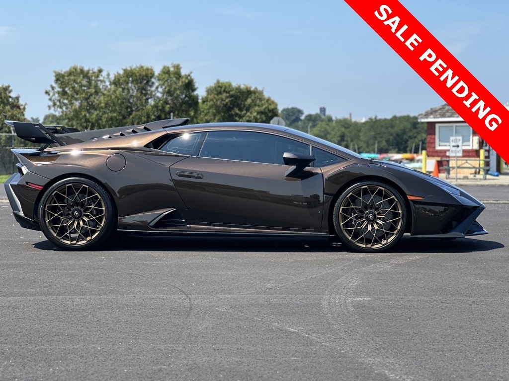 Certified 2023 Lamborghini Huracan STO with VIN ZHWUA6ZX3PLA21431 for sale in Greenwich, CT