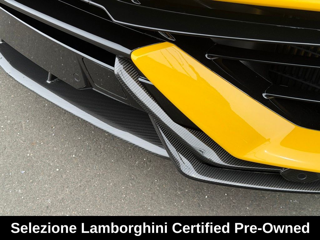 2023 Lamborghini Urus Performante - Photo 10