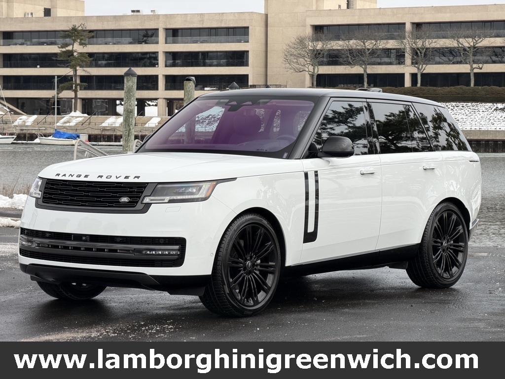 2022 Land Rover New Range Rover SE