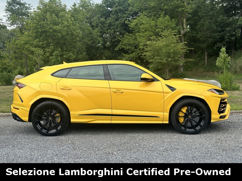 Certified 2022 Lamborghini Urus Base with VIN ZPBUA1ZL0NLA18790 for sale in Greenwich, CT