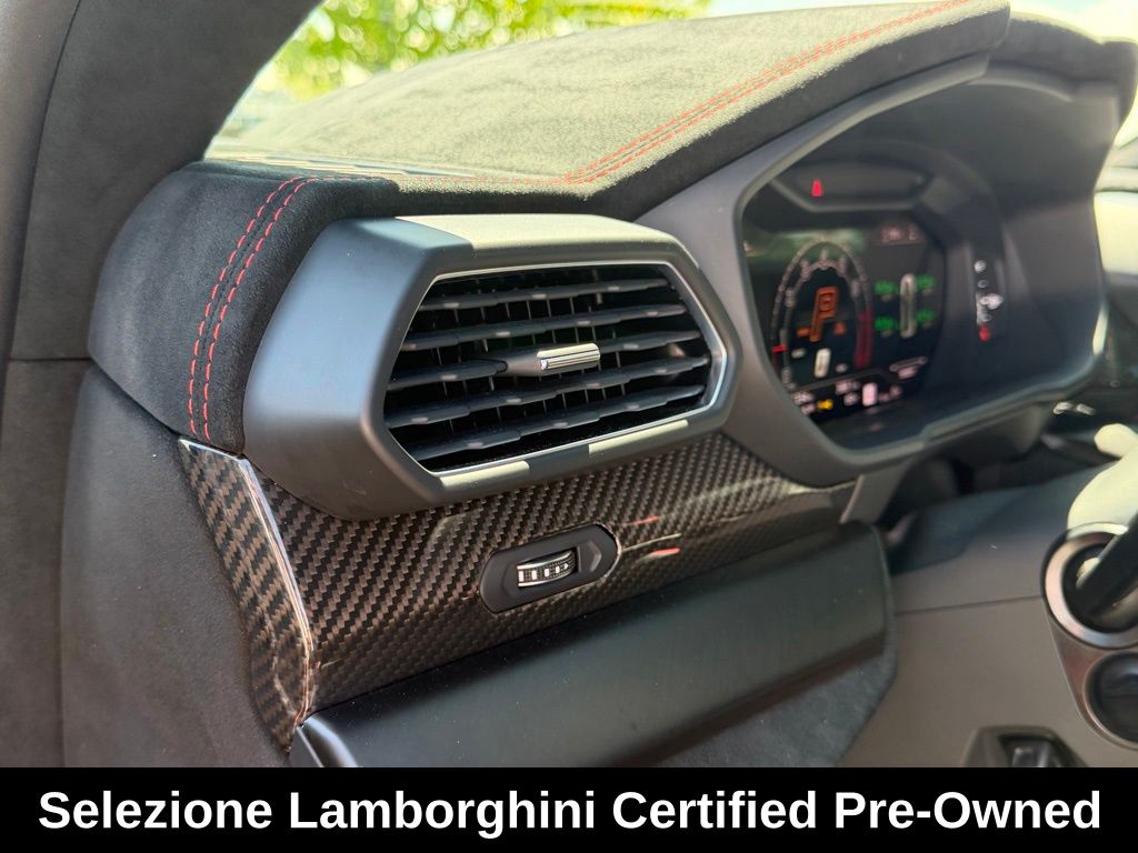 2023 Lamborghini Urus Performante - Photo 27