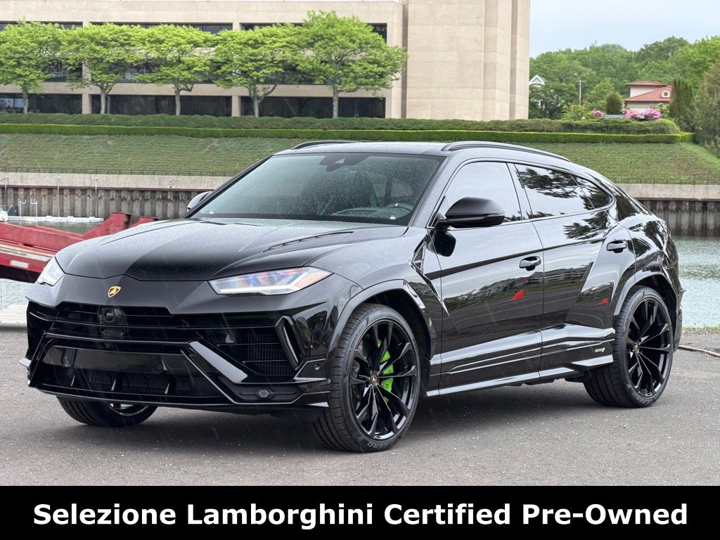 2024 Lamborghini Urus 4.0 V8 S's photo