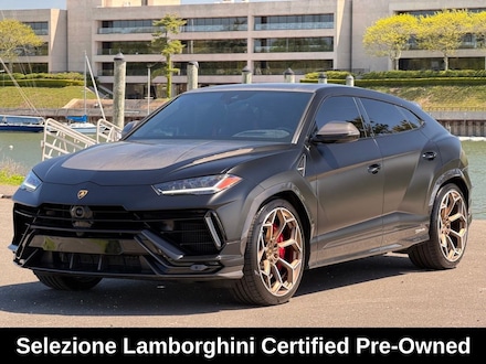 2023 Lamborghini Urus Performante SUV