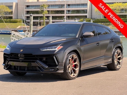2023 Lamborghini Urus Performante SUV