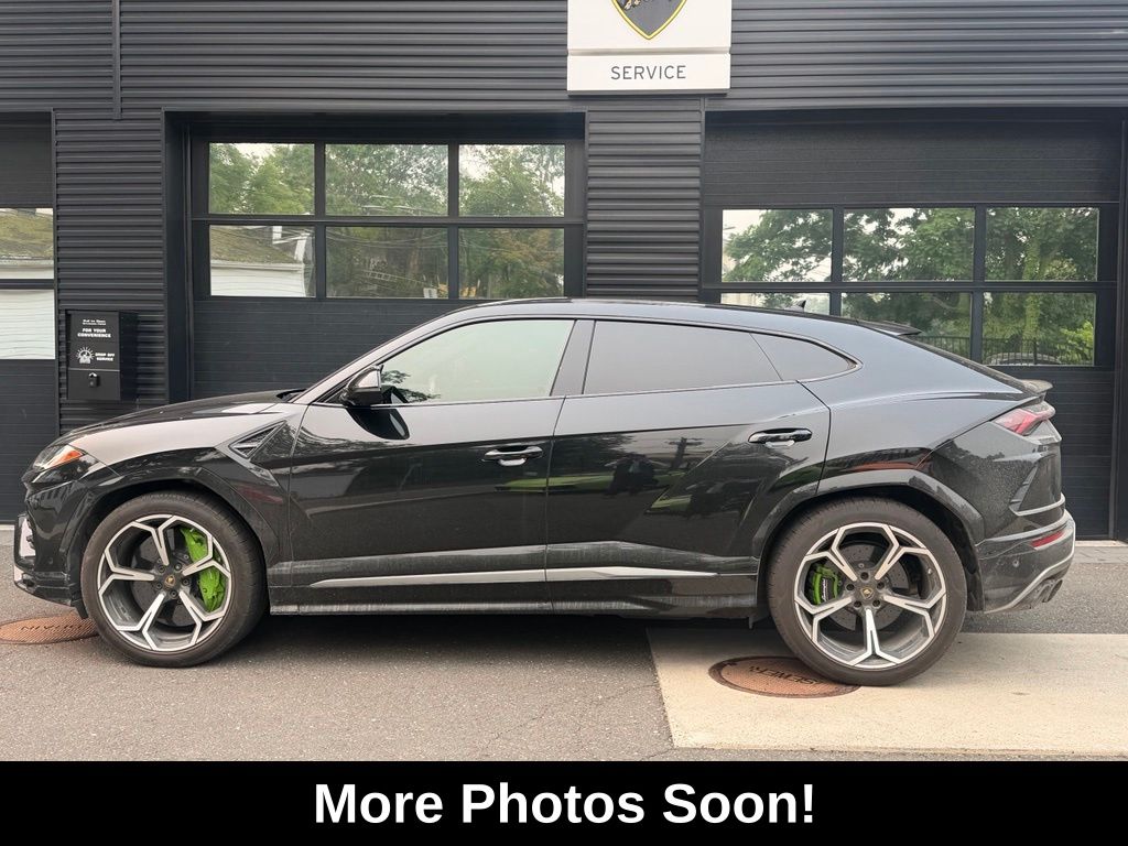 Used 2019 Lamborghini Urus For Sale at Lamborghini Greenwich | VIN