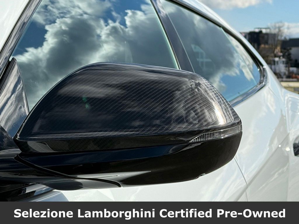 2024 Lamborghini Urus Performante - Photo 14