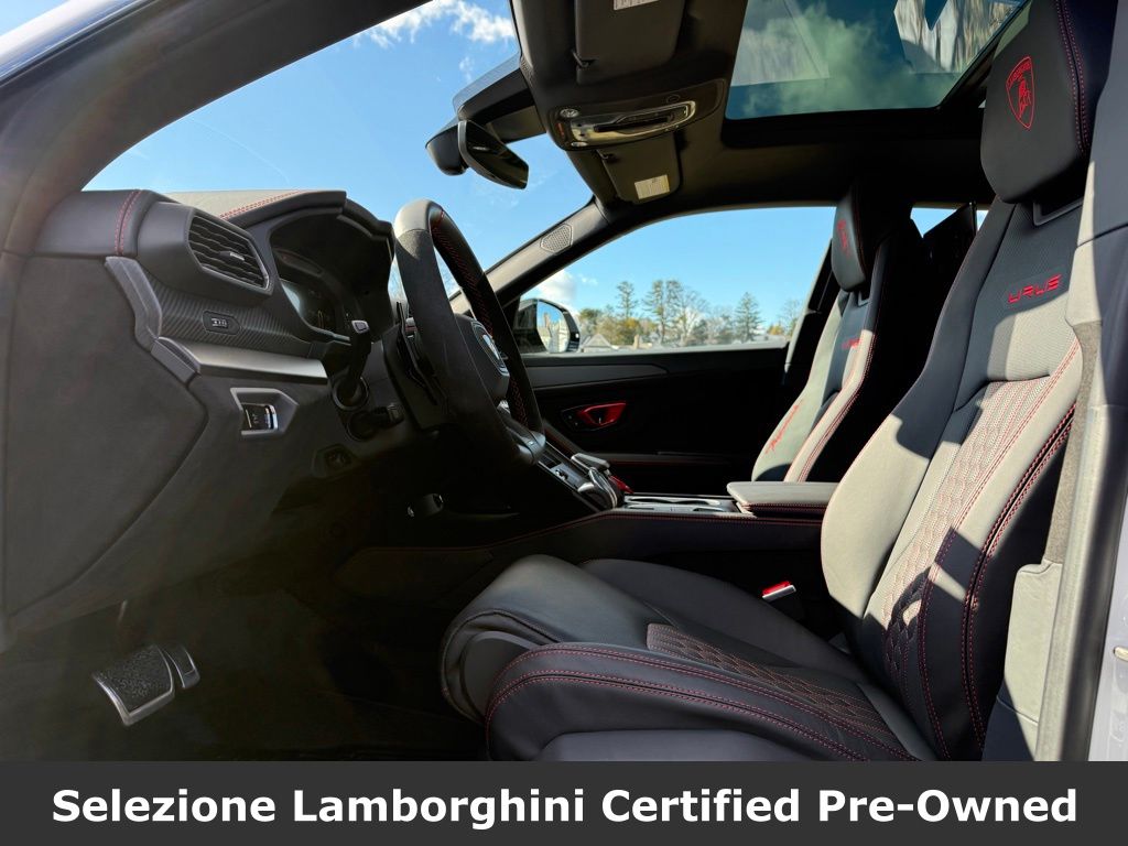 2024 Lamborghini Urus Performante - Photo 21