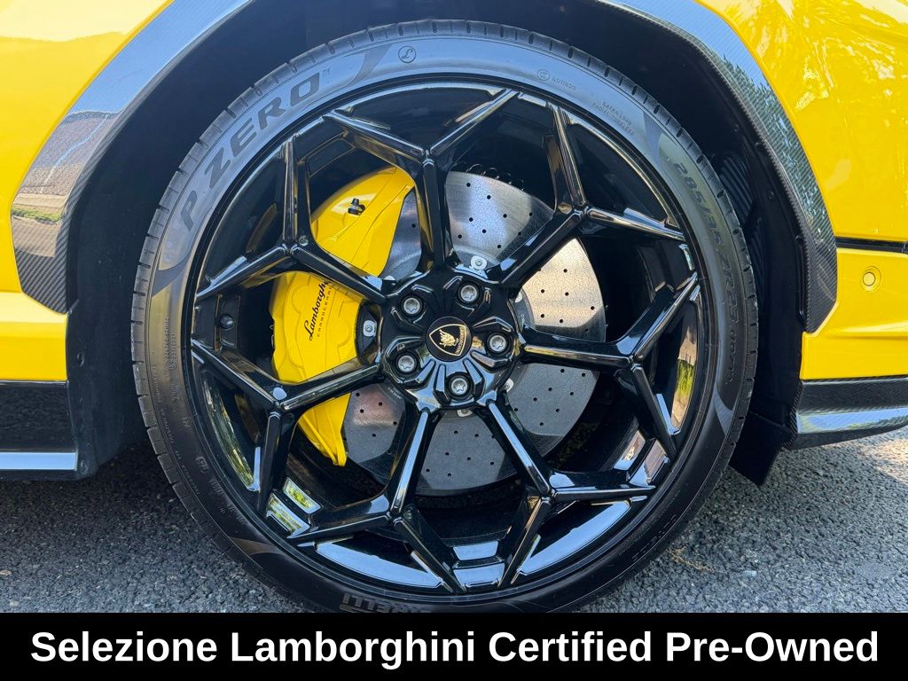 2023 Lamborghini Urus Performante - Photo 48