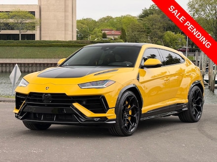 2023 Lamborghini Urus Performante SUV