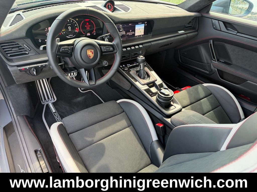 2026 Porsche 911 GT3 - Photo 25
