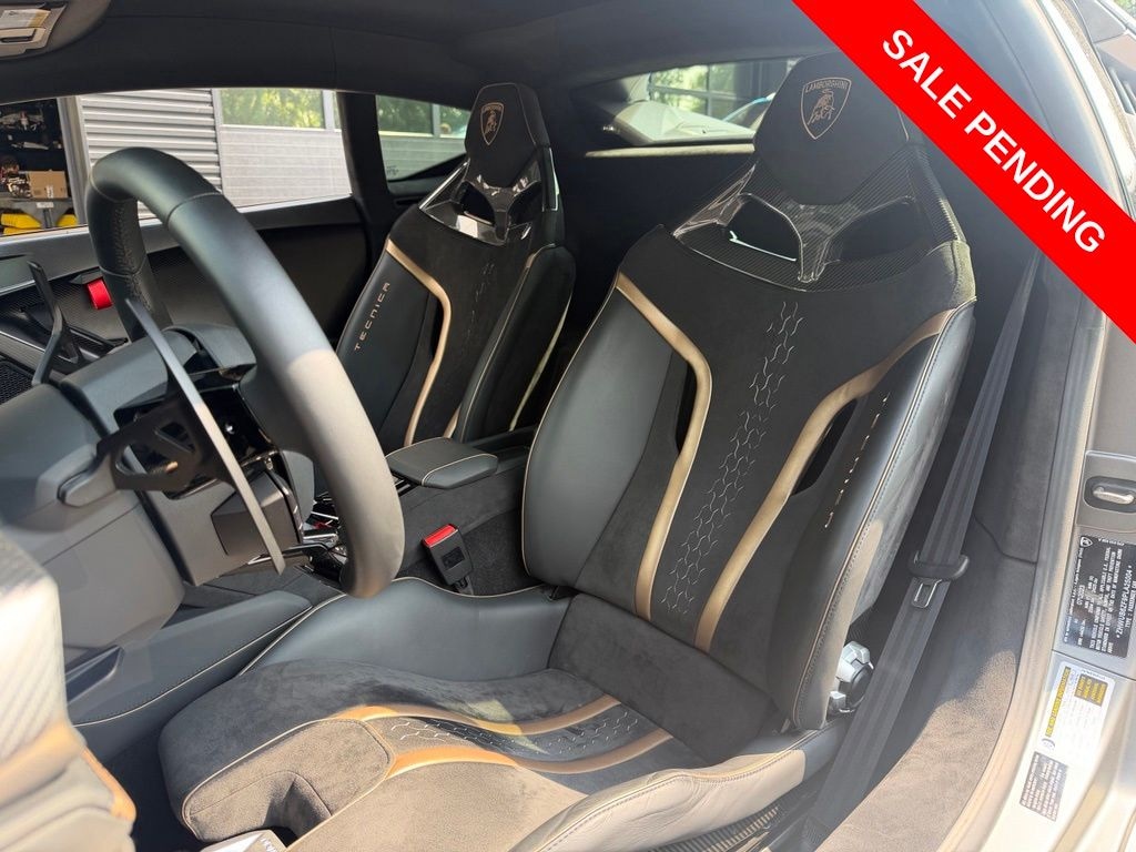 Used 2023 Lamborghini Huracan Tecnica Base Coupe