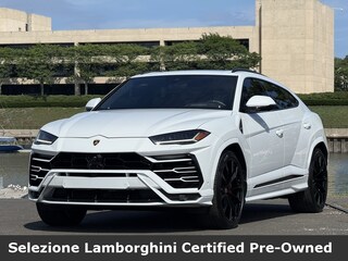 Used 2022 Lamborghini Urus Base SUV for sale in Greenwich