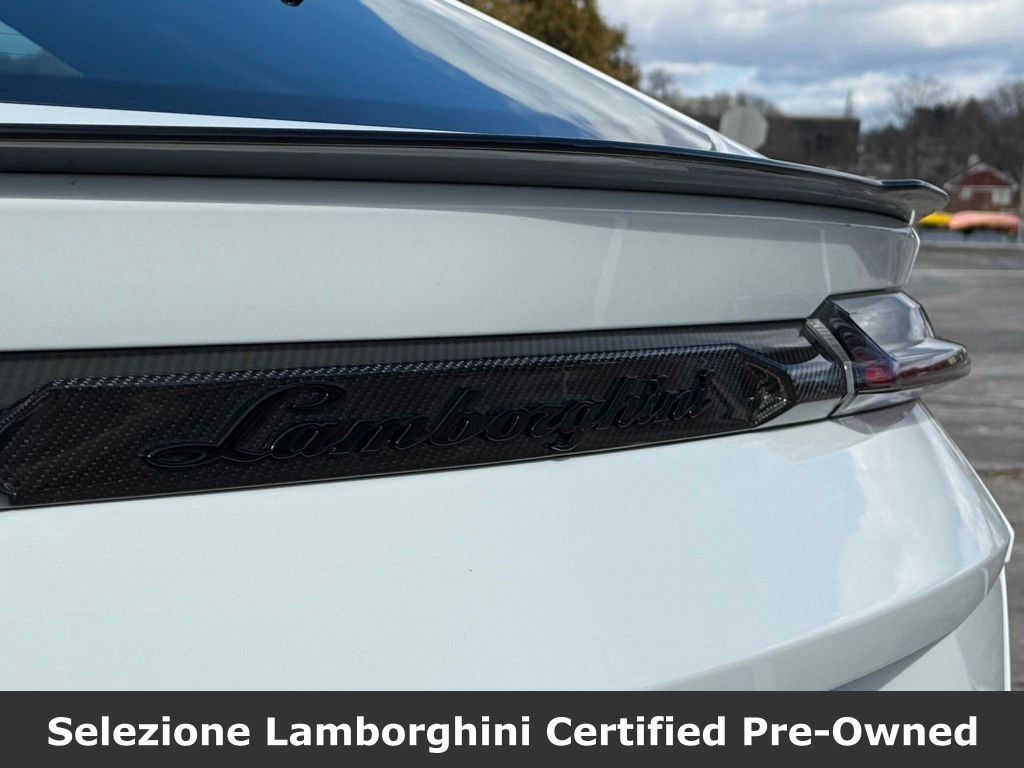2024 Lamborghini Urus Performante - Photo 13