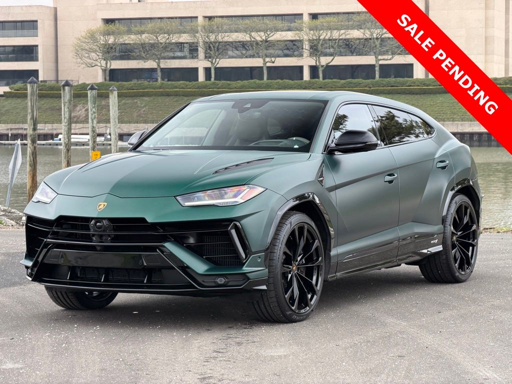 2024 Lamborghini Urus 4.0 V8 S's photo