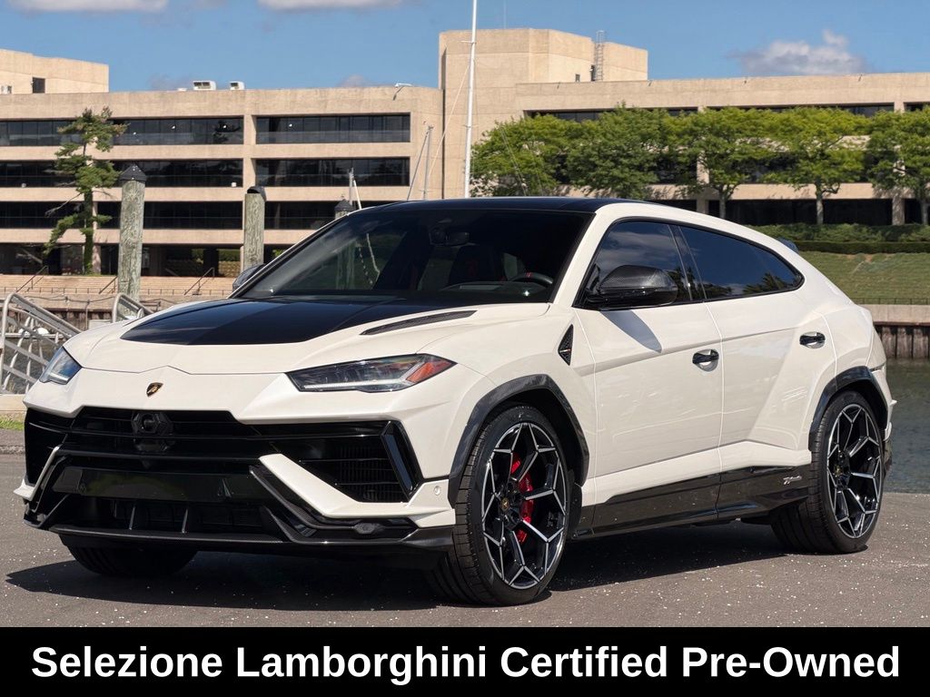 2024 Lamborghini Urus