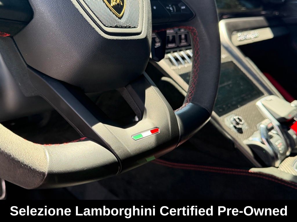 2023 Lamborghini Urus Performante - Photo 28