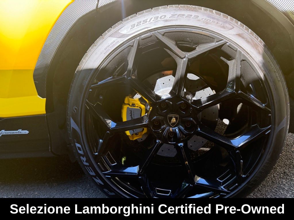 2023 Lamborghini Urus Performante - Photo 51