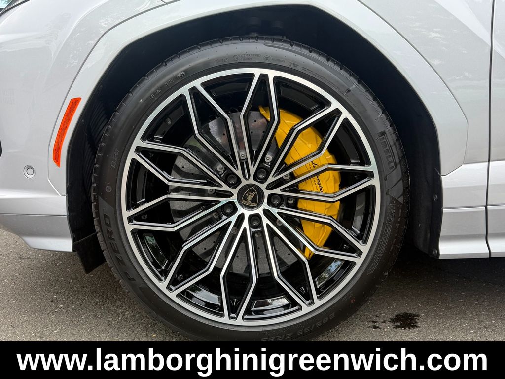 2026 Lamborghini Urus SE - Photo 7