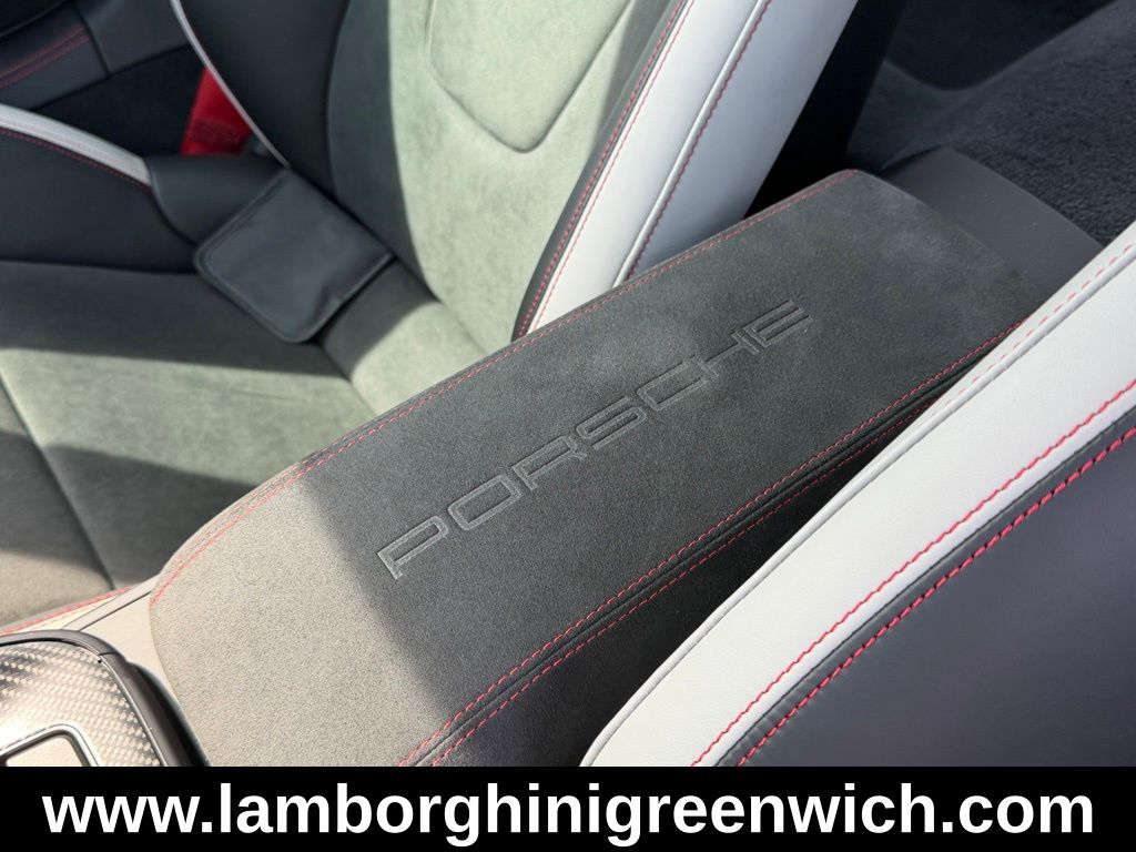 2026 Porsche 911 GT3 - Photo 32