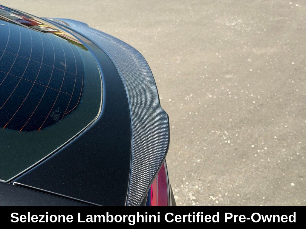2023 Lamborghini Urus Performante - Photo 16
