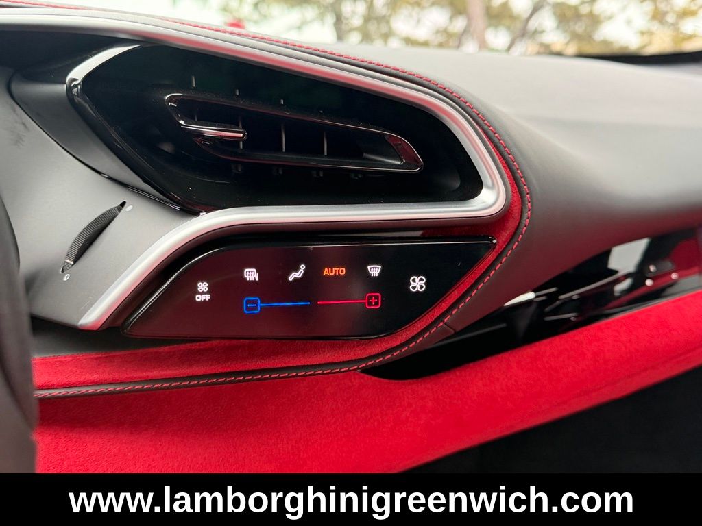 2023 Ferrari 296 Base - Photo 31