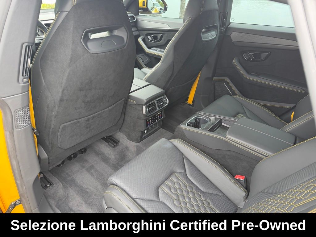 2023 Lamborghini Urus Performante - Photo 47