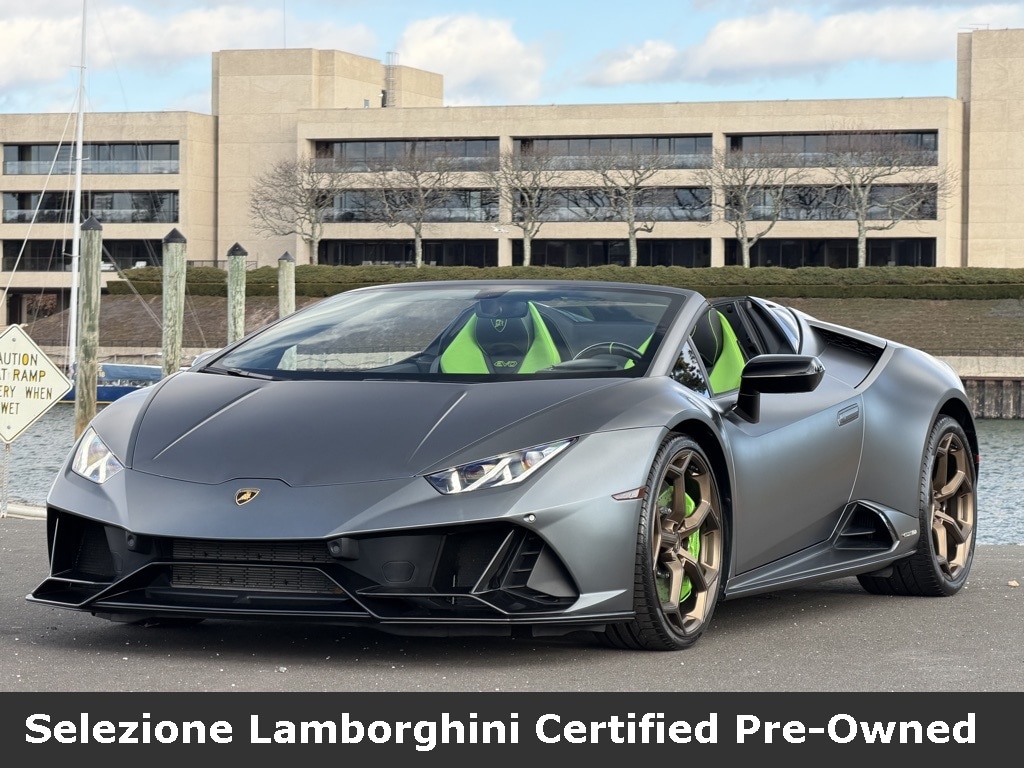 2023 Lamborghini Huracan EVO's photo