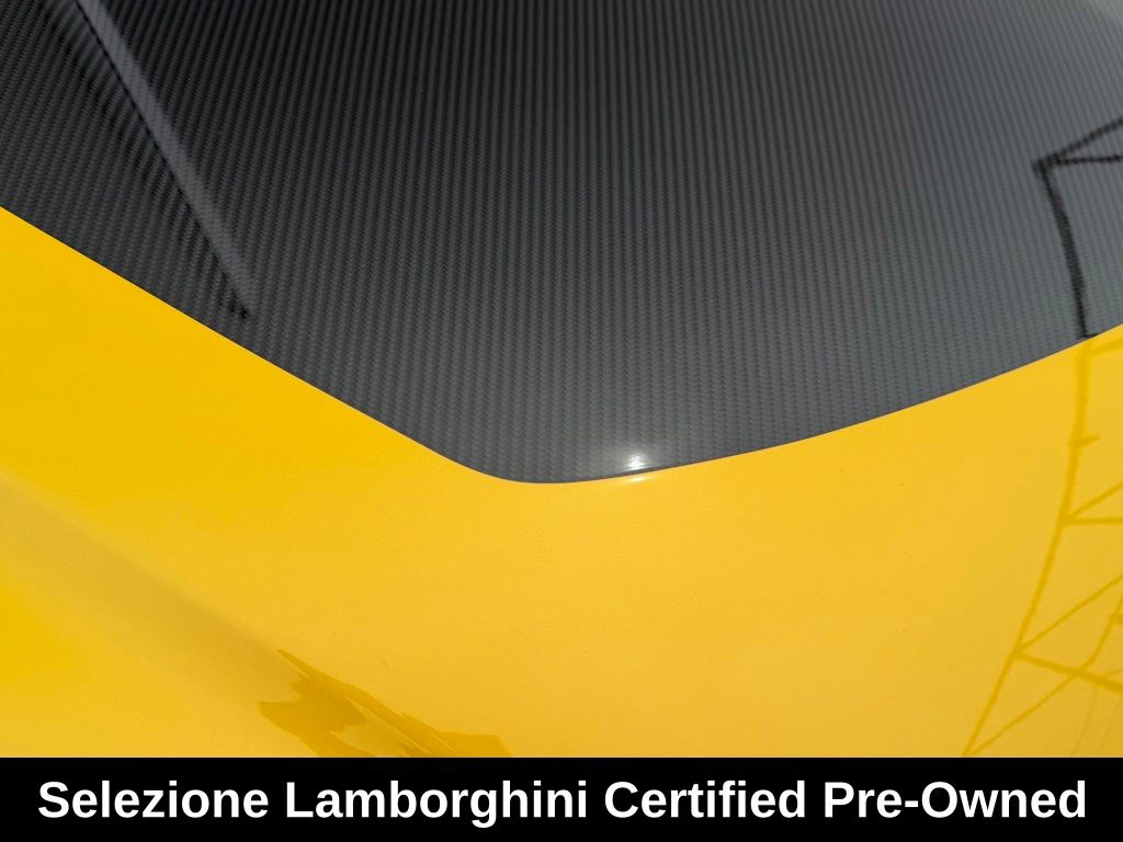2023 Lamborghini Urus Performante - Photo 12