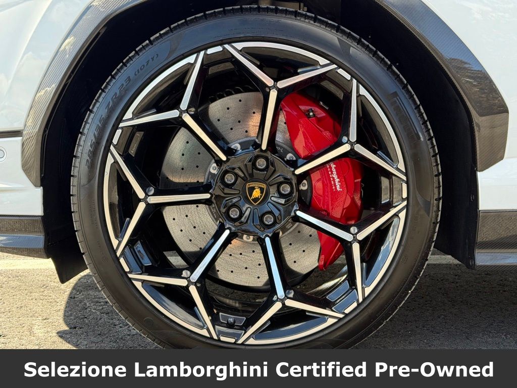 2024 Lamborghini Urus Performante - Photo 18