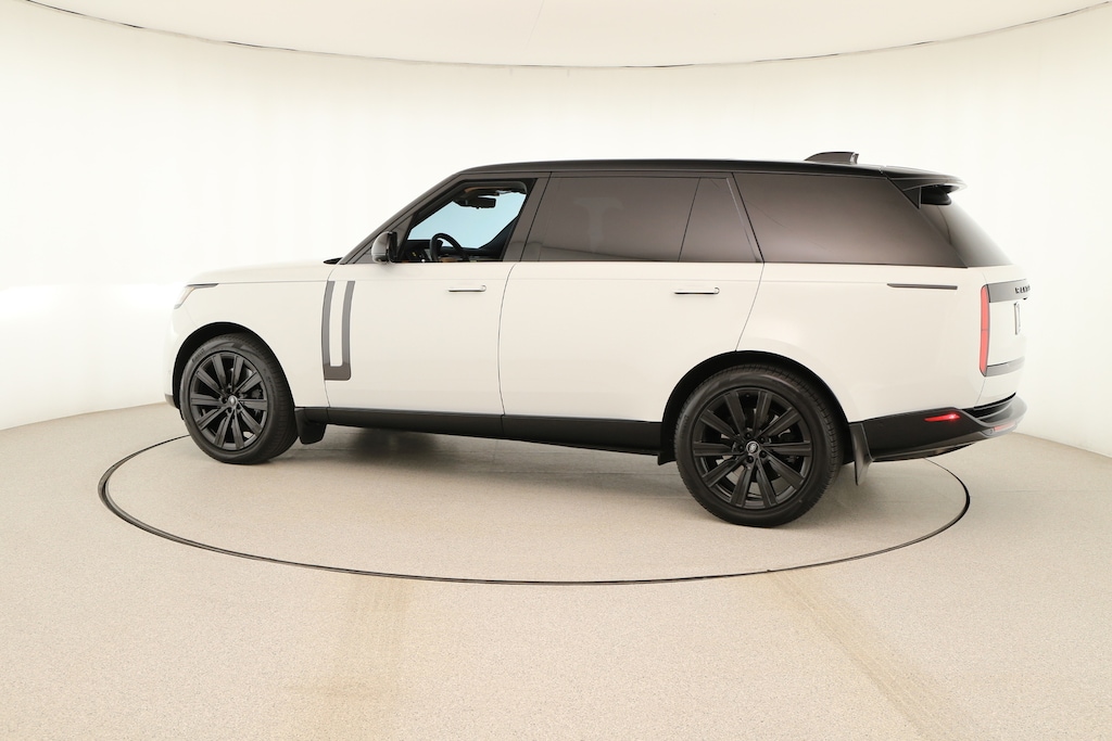 Used 2025 Land Rover Range Rover SE SUV