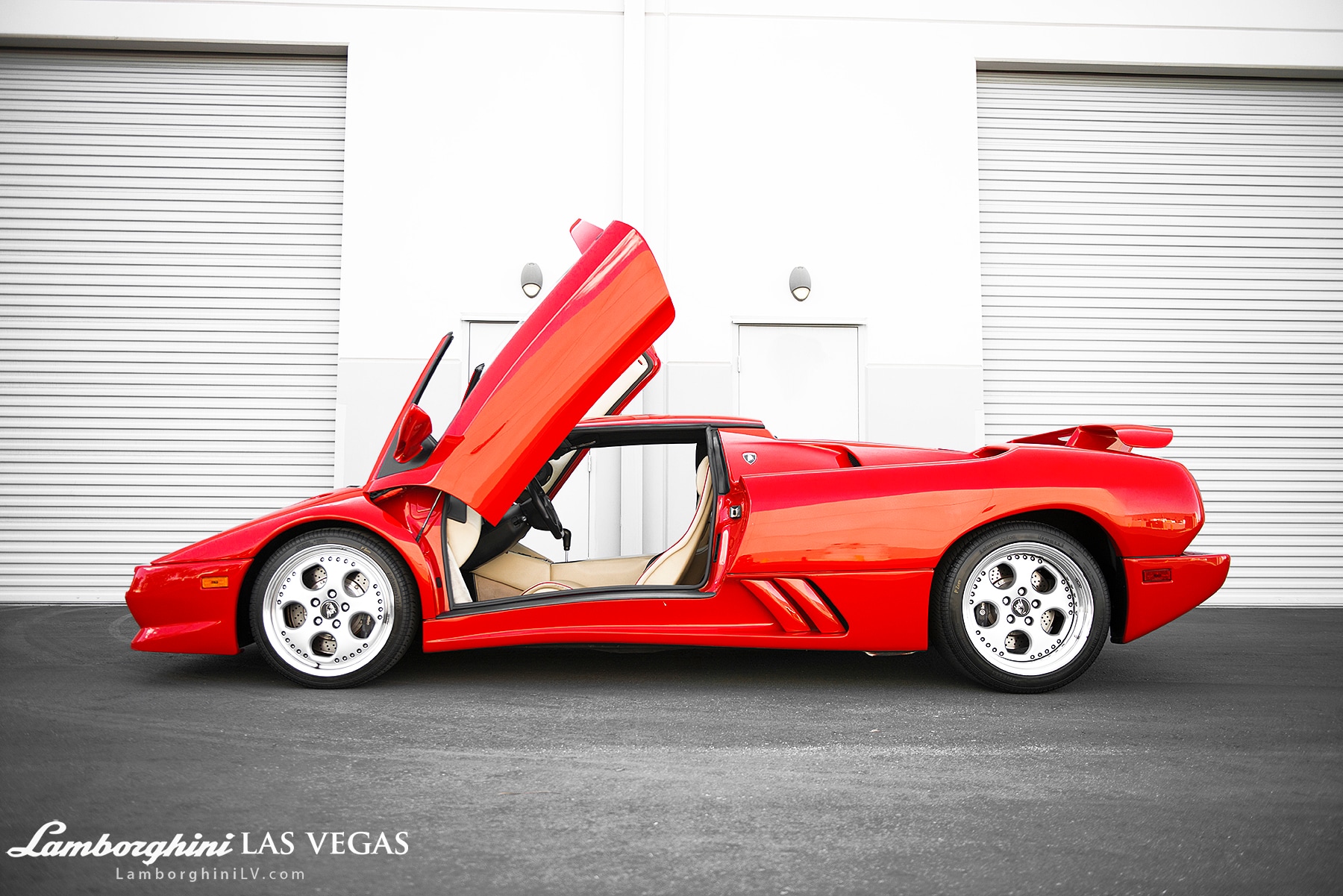 lamborghini diablo armrest