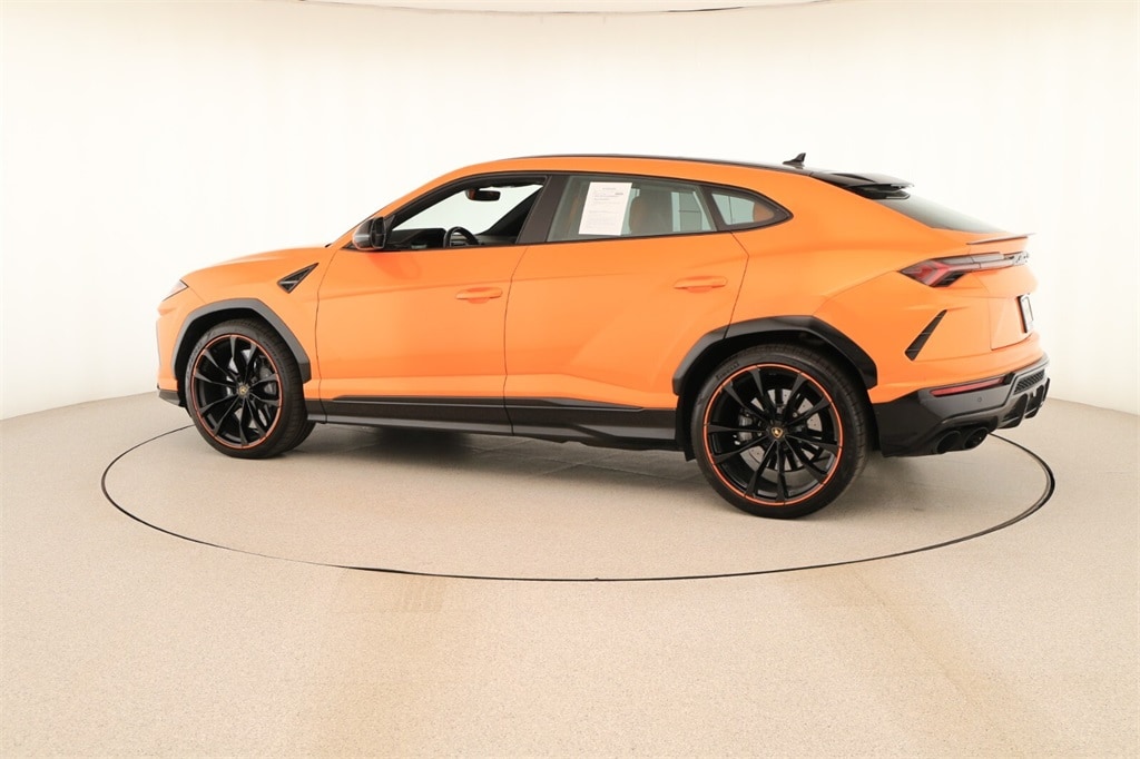 Certified 2021 Lamborghini Urus Pearl Capsule SUV