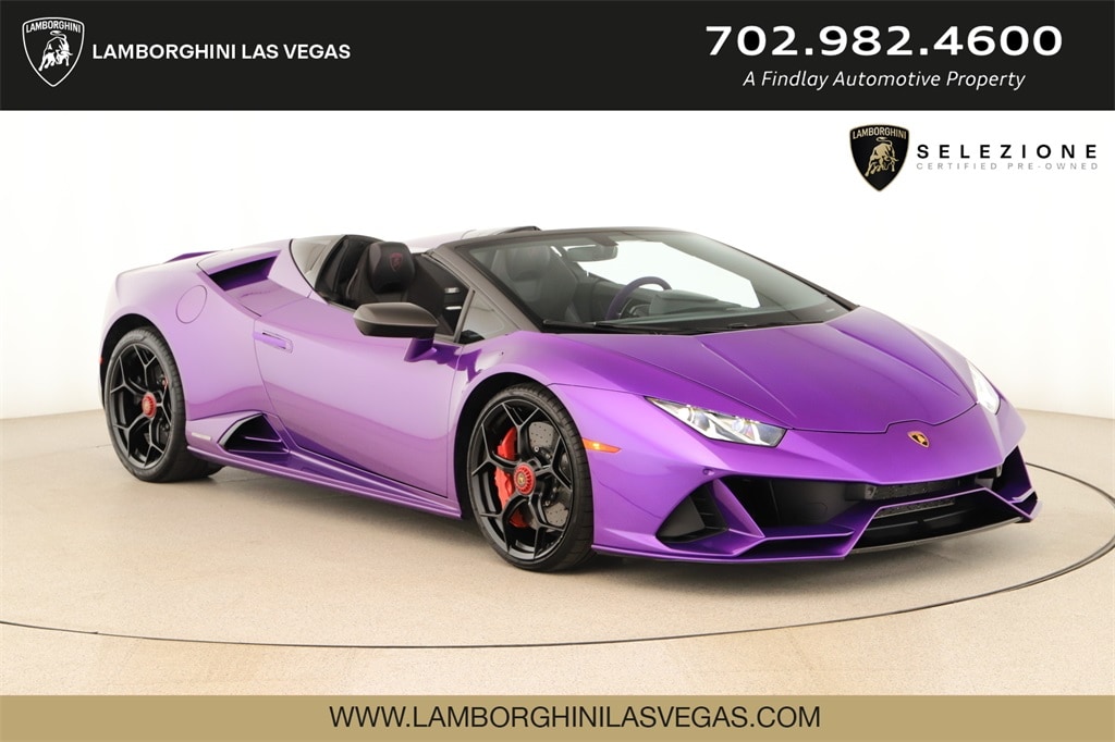 2024 Lamborghini Huracan EVO Base Convertible's photo