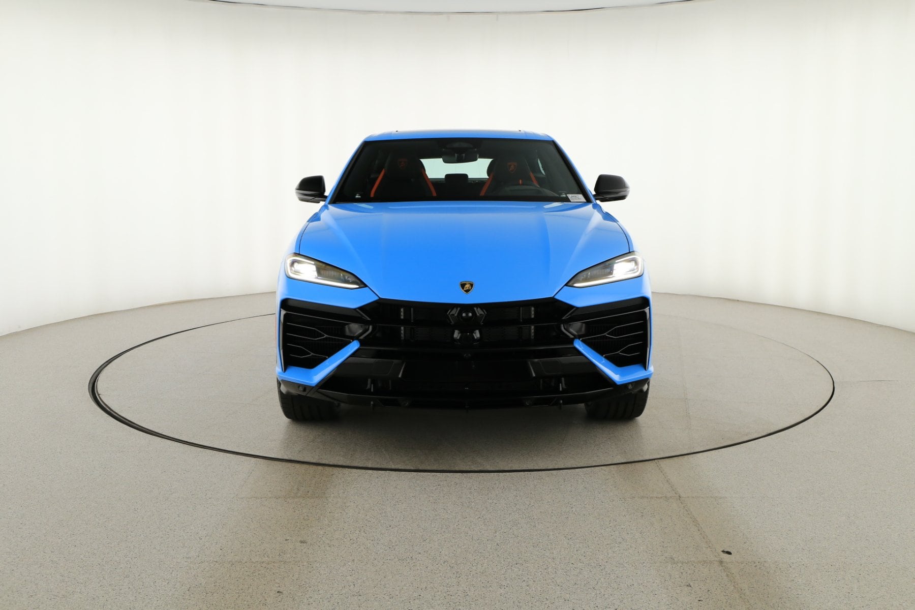 2026 Lamborghini Urus SE - Photo 12