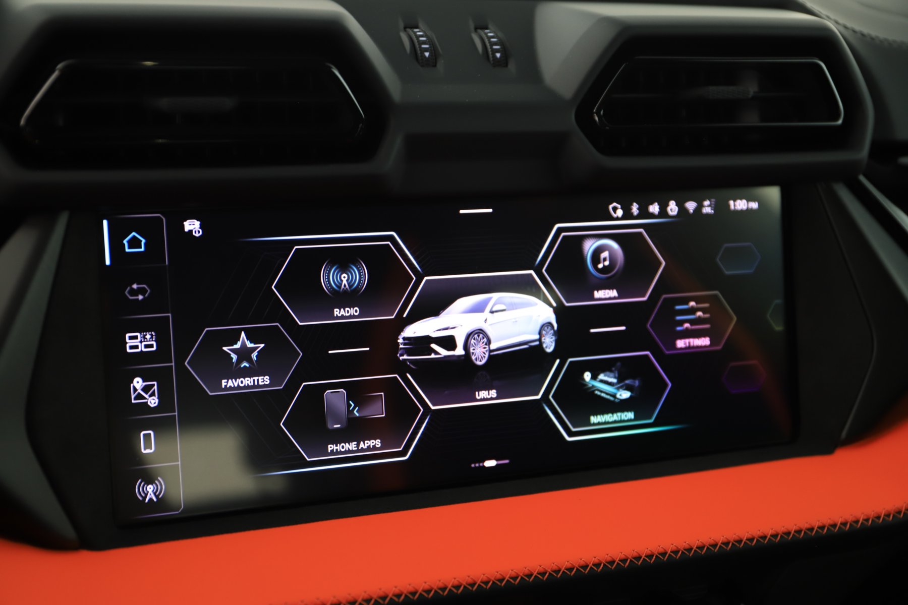 2026 Lamborghini Urus SE - Photo 27