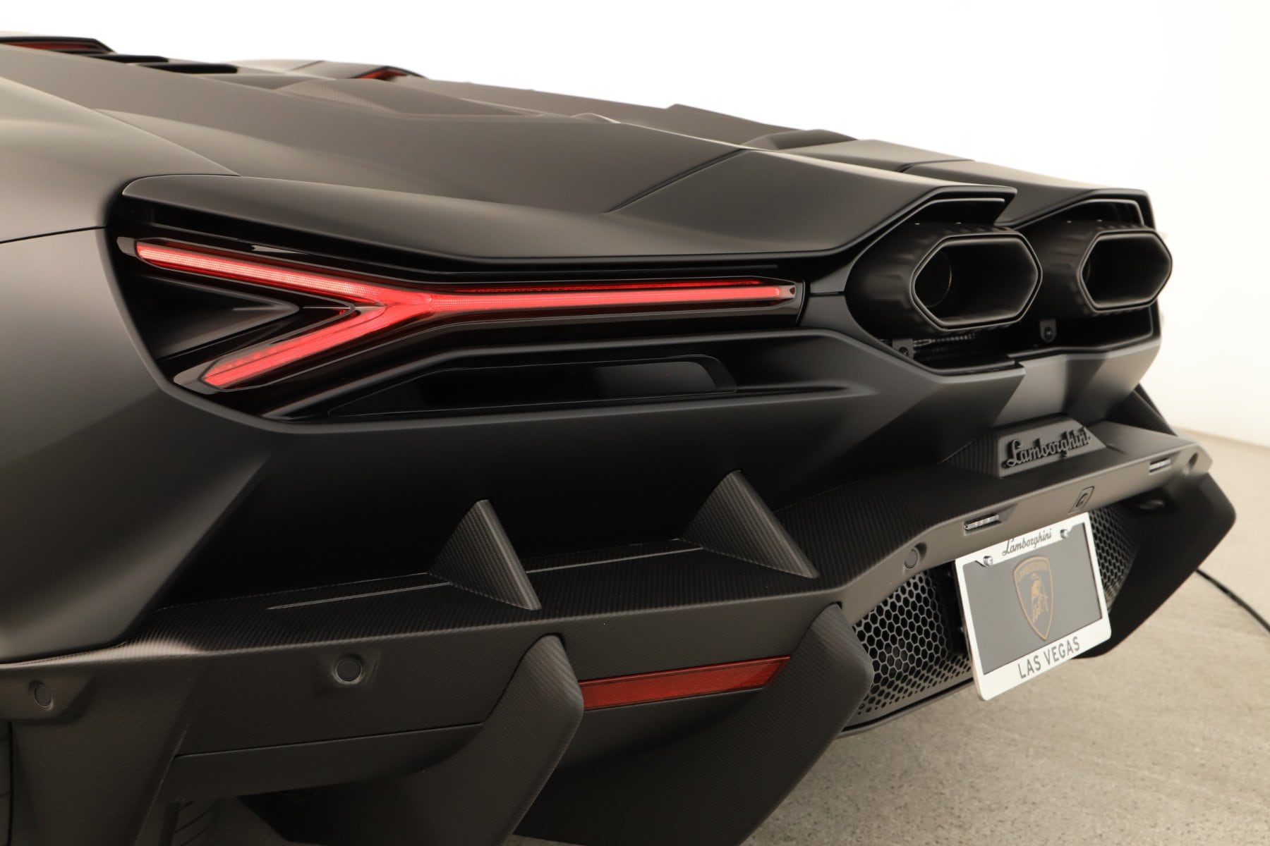 2026 Lamborghini Revuelto Base - Photo 31