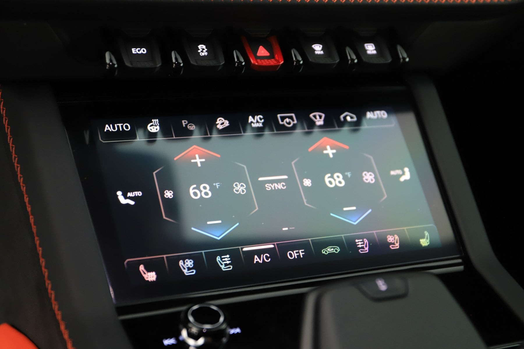 2026 Lamborghini Urus SE - Photo 24