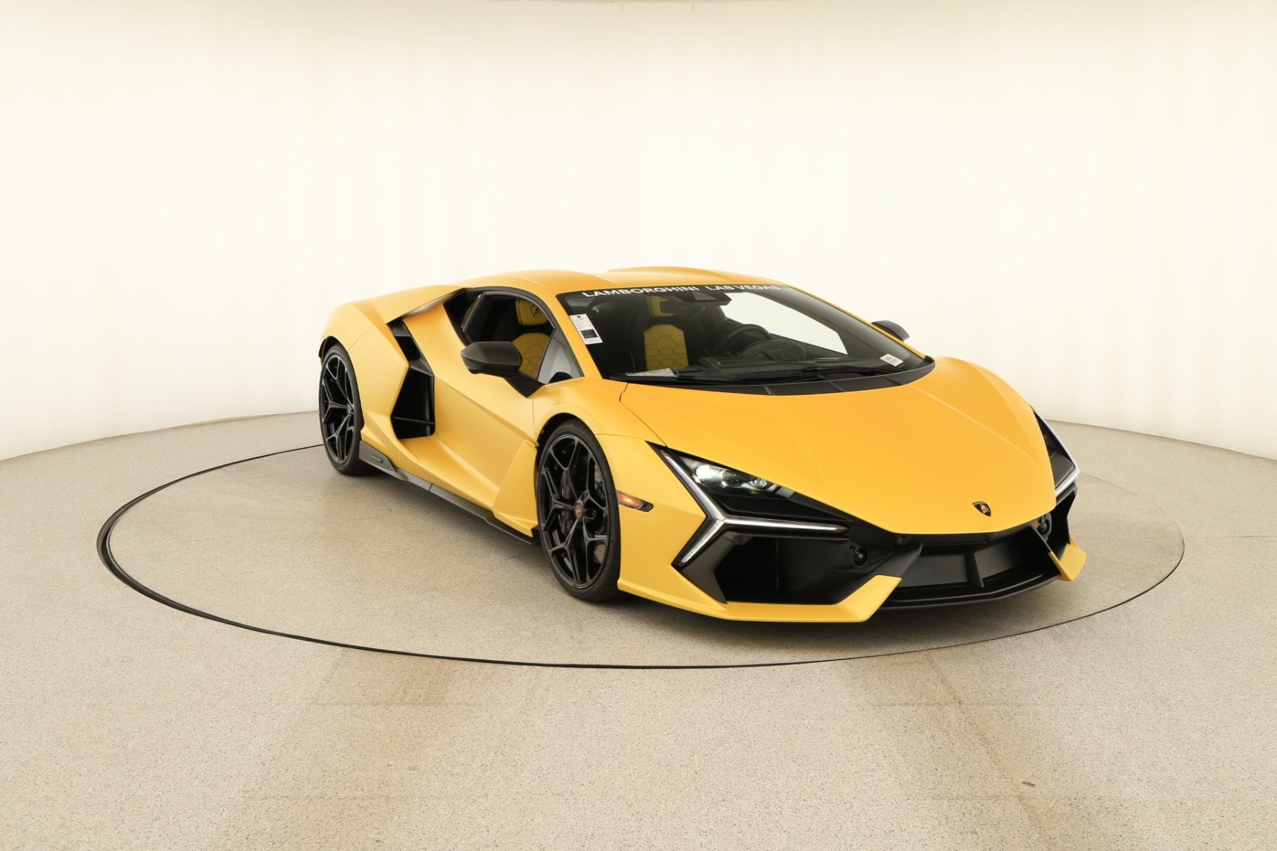 2026 Lamborghini Revuelto
