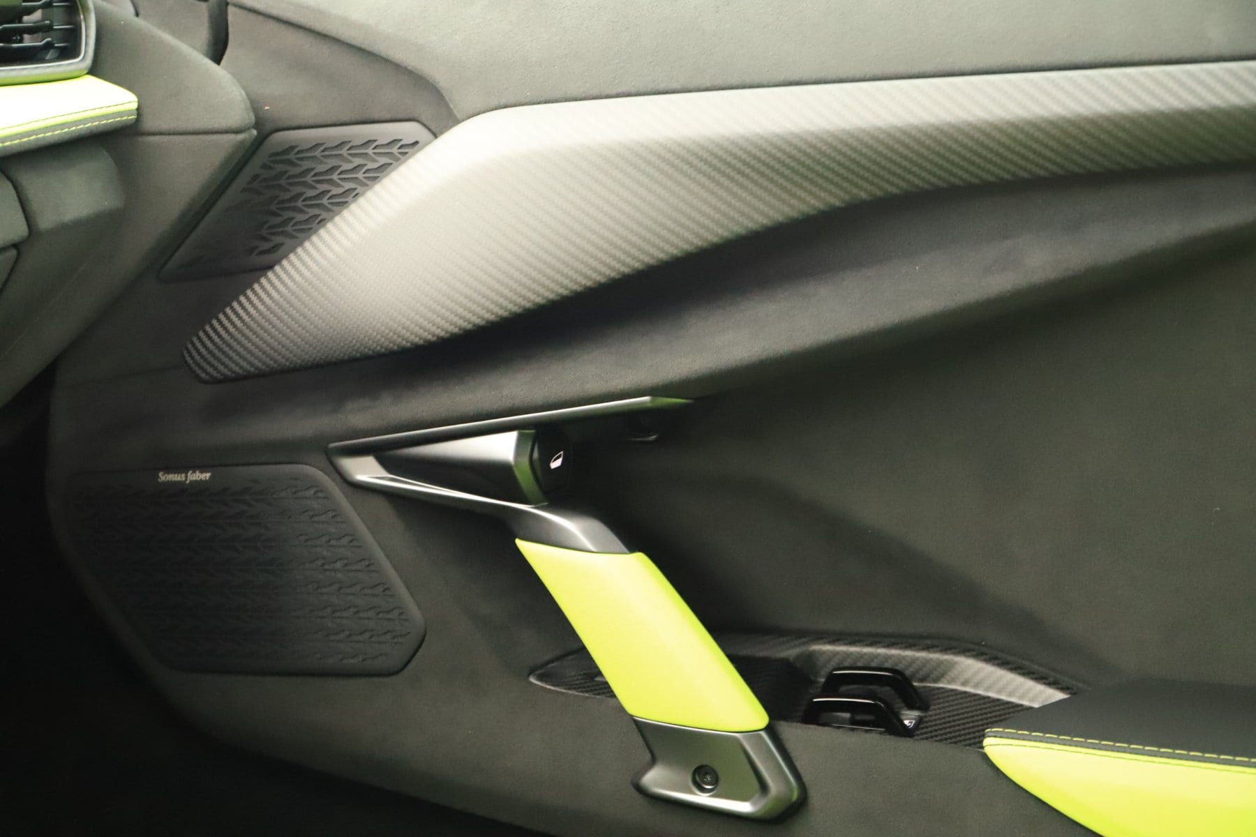 2026 Lamborghini Revuelto Base - Photo 26