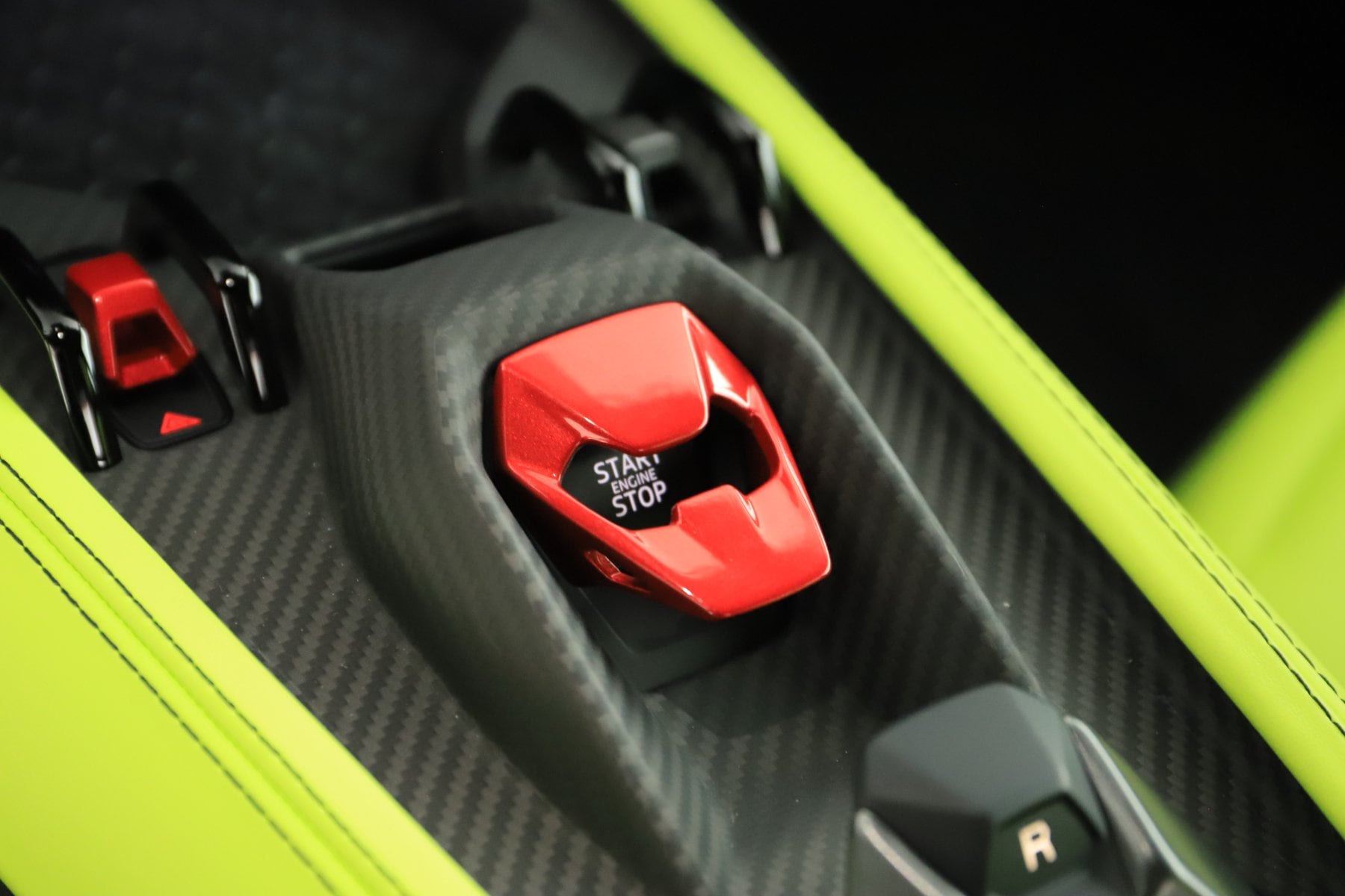 2026 Lamborghini Revuelto Base - Photo 23