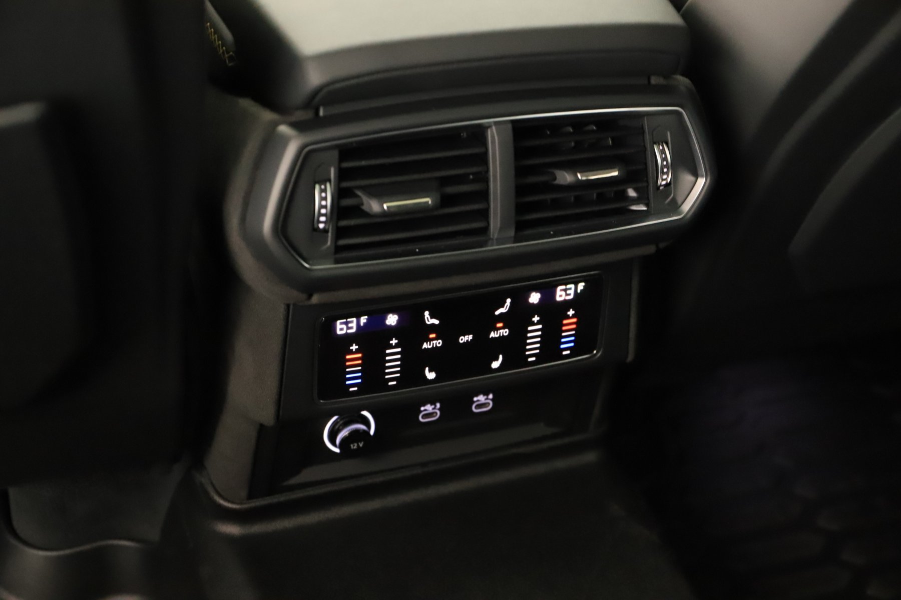 2026 Lamborghini Urus SE - Photo 35
