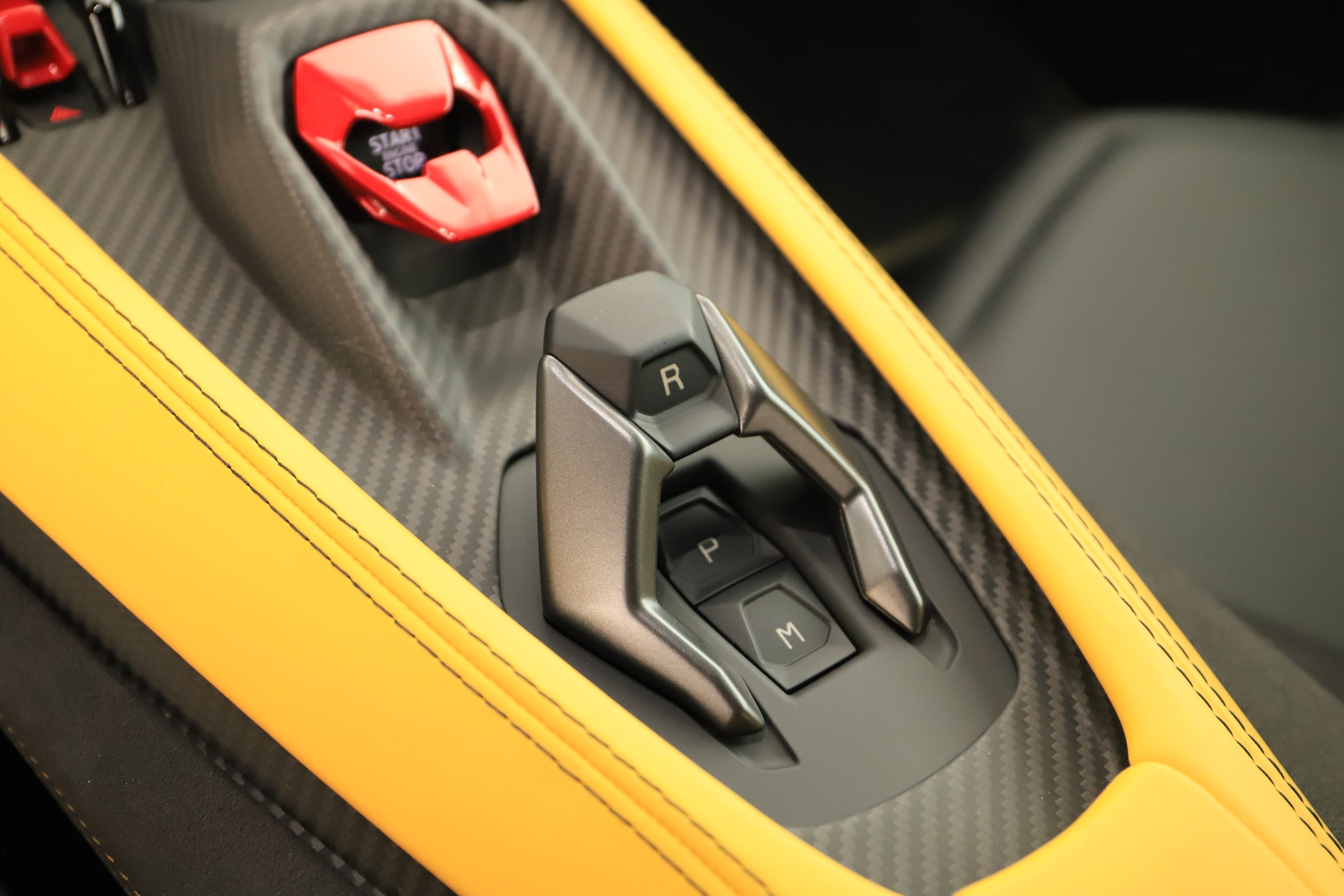 2025 Lamborghini Revuelto Base - Photo 20