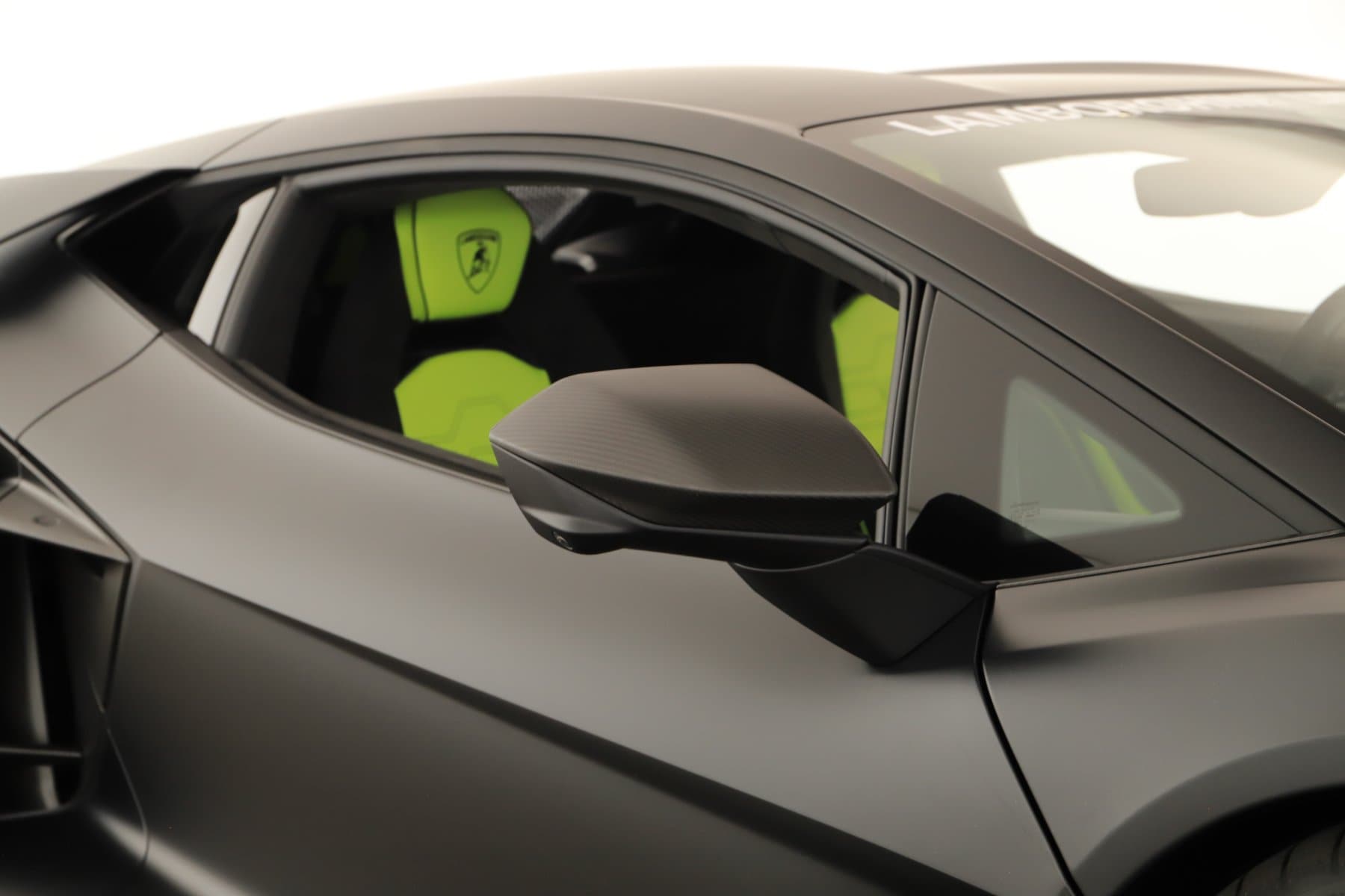 2026 Lamborghini Revuelto Base - Photo 39