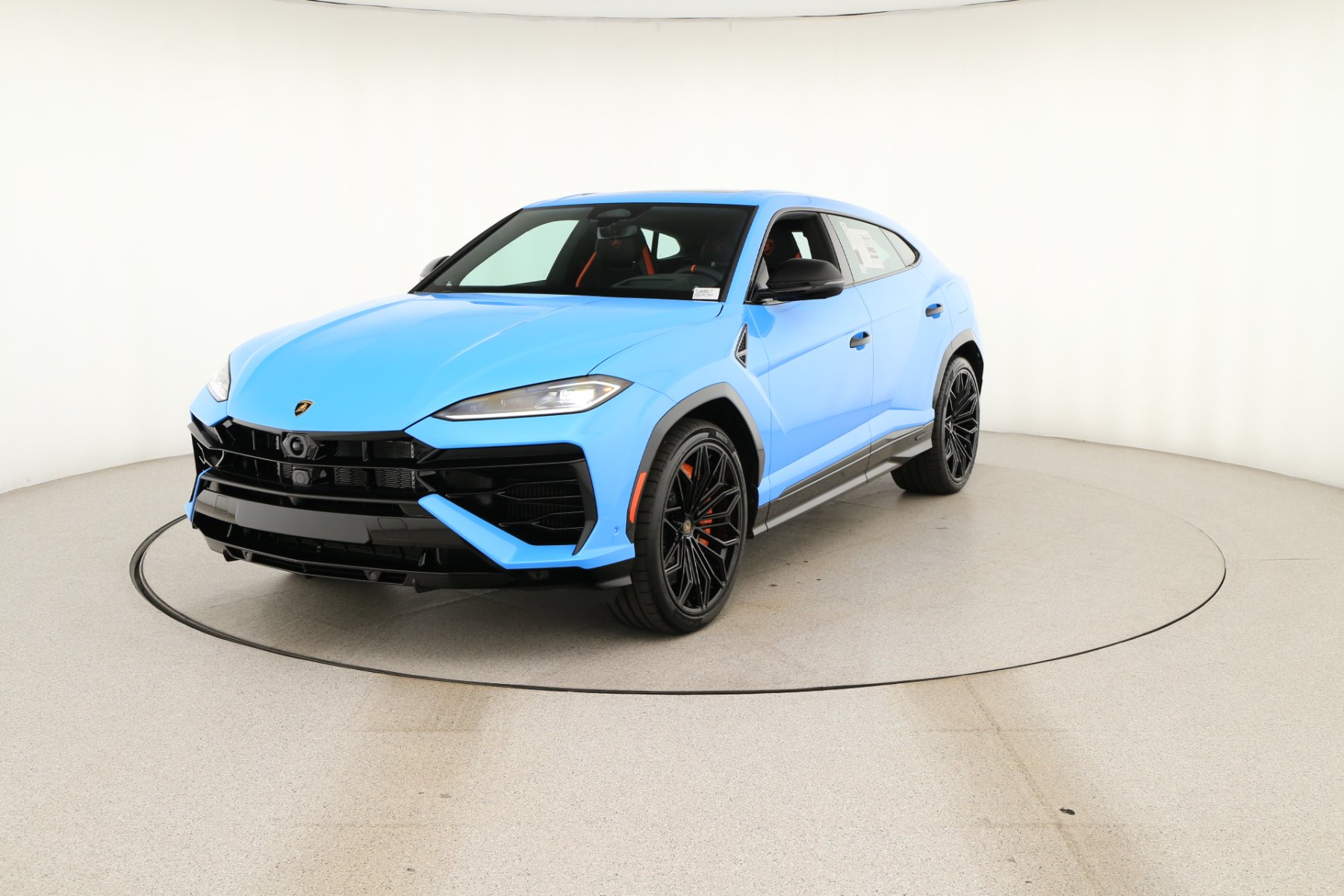 2026 Lamborghini Urus SE - Photo 11