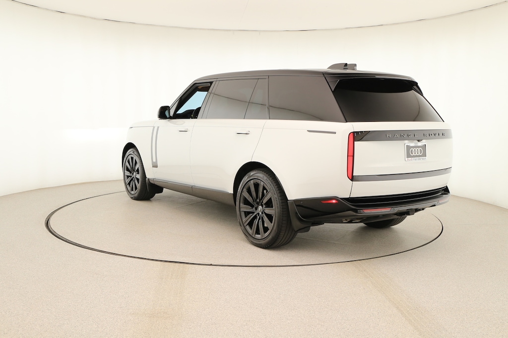 Used 2025 Land Rover Range Rover SE SUV