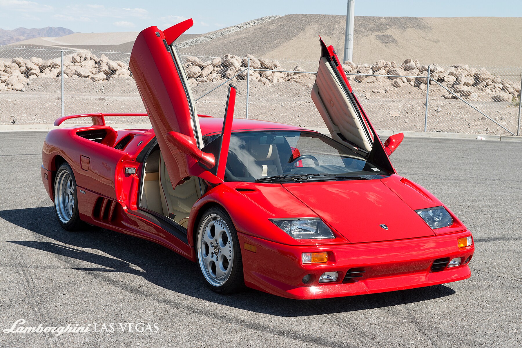 lamborghini diablo armrest